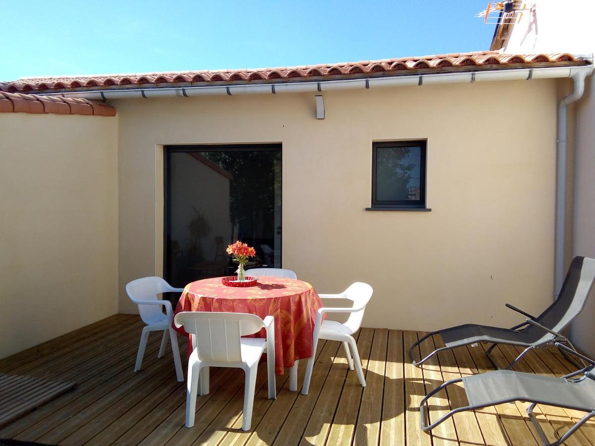 Ferienwohnung Au Refuge Des Farfas Saint-Paul-en-Pareds Exterior foto